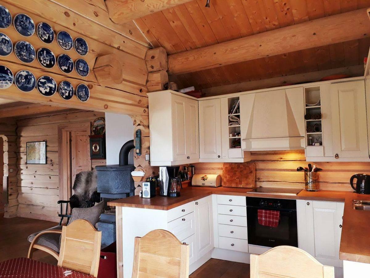 Blazerbu Four-Bedroom Chalet Myro エクステリア 写真